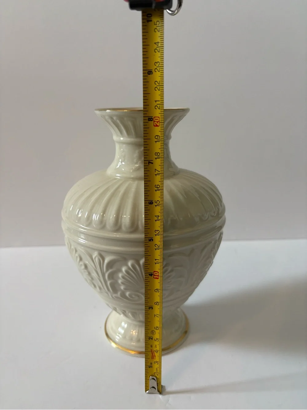 Lenox refined cream